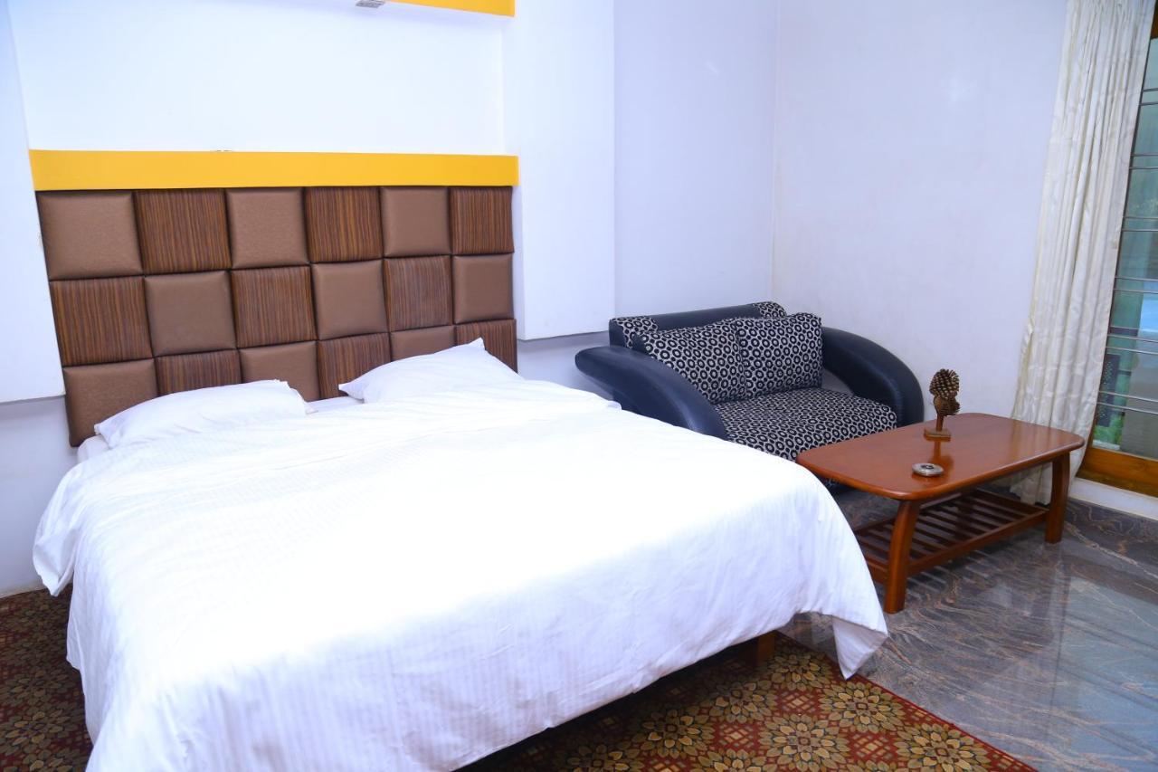 Celestial Resorts Котагири Екстериор снимка