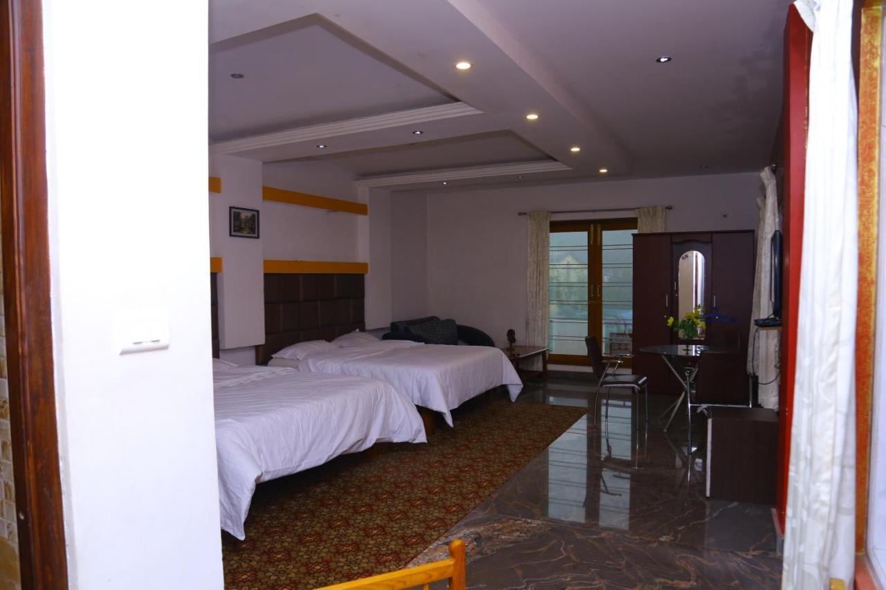 Celestial Resorts Котагири Екстериор снимка