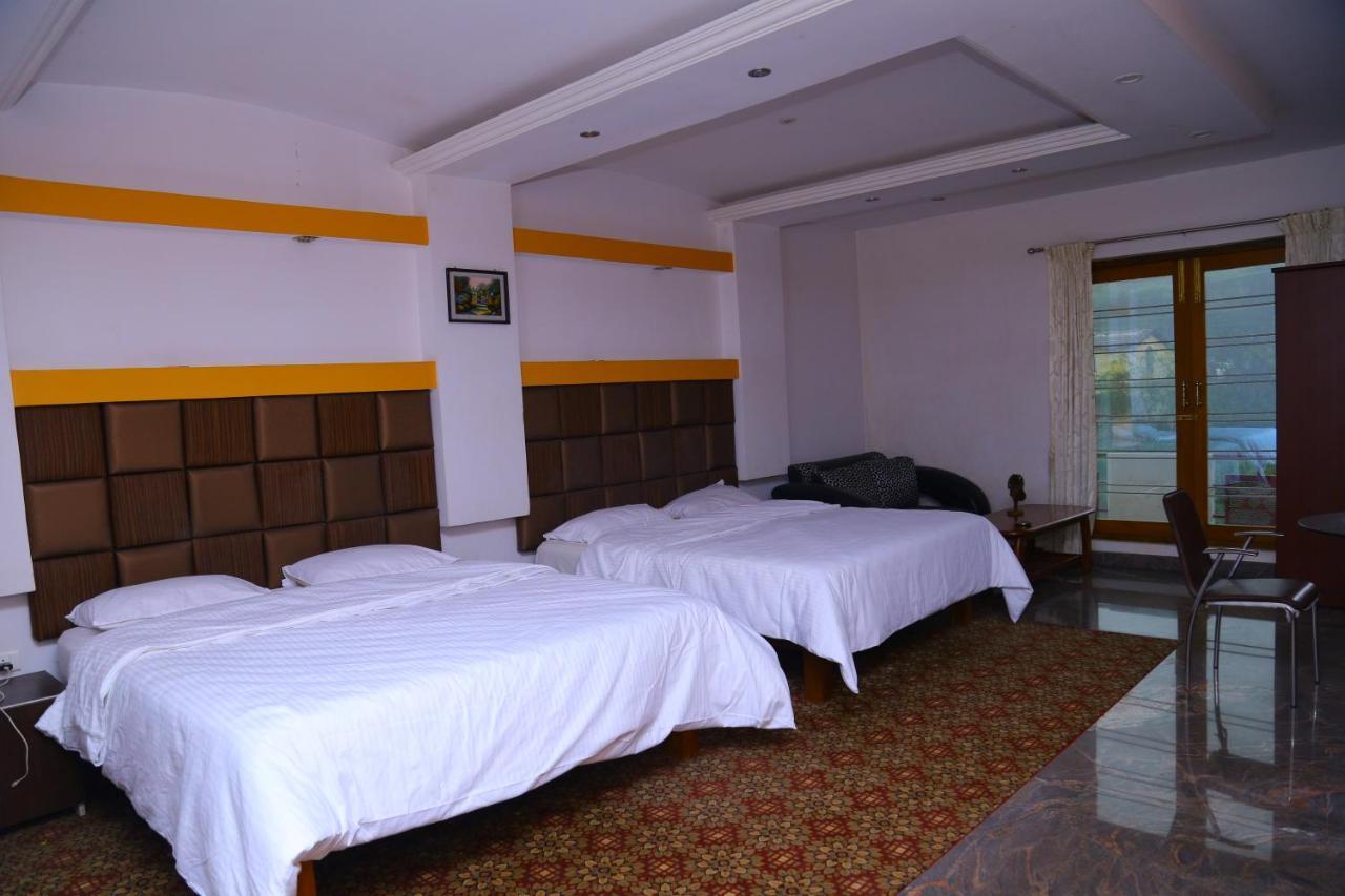 Celestial Resorts Котагири Екстериор снимка
