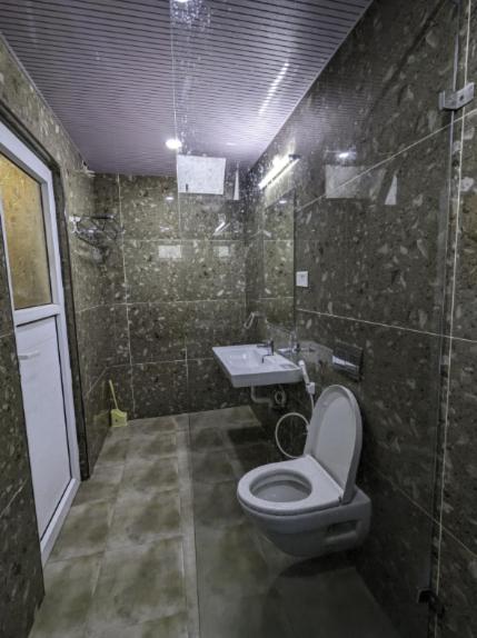 Celestial Resorts Котагири Екстериор снимка